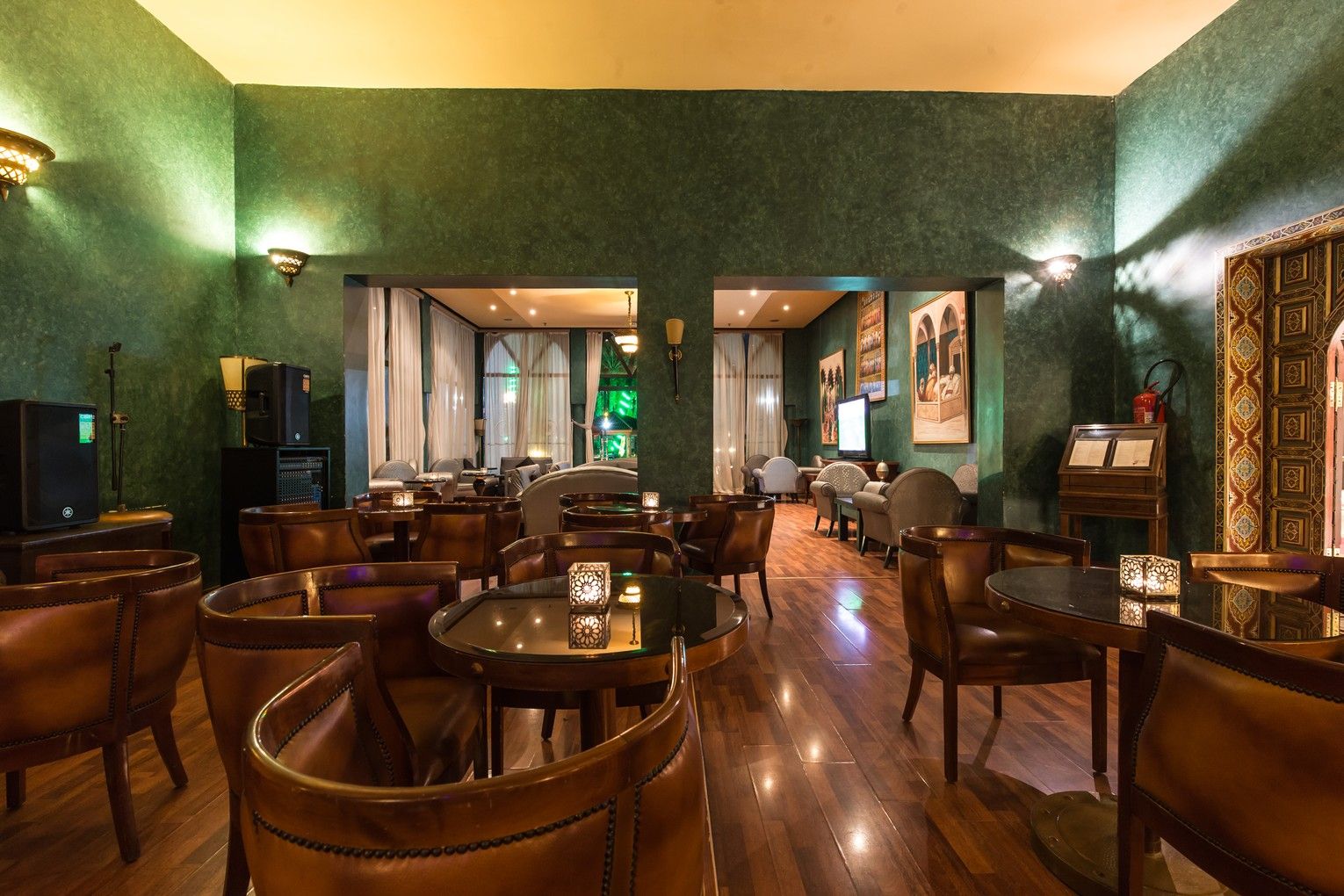 Bar - 2 spaces